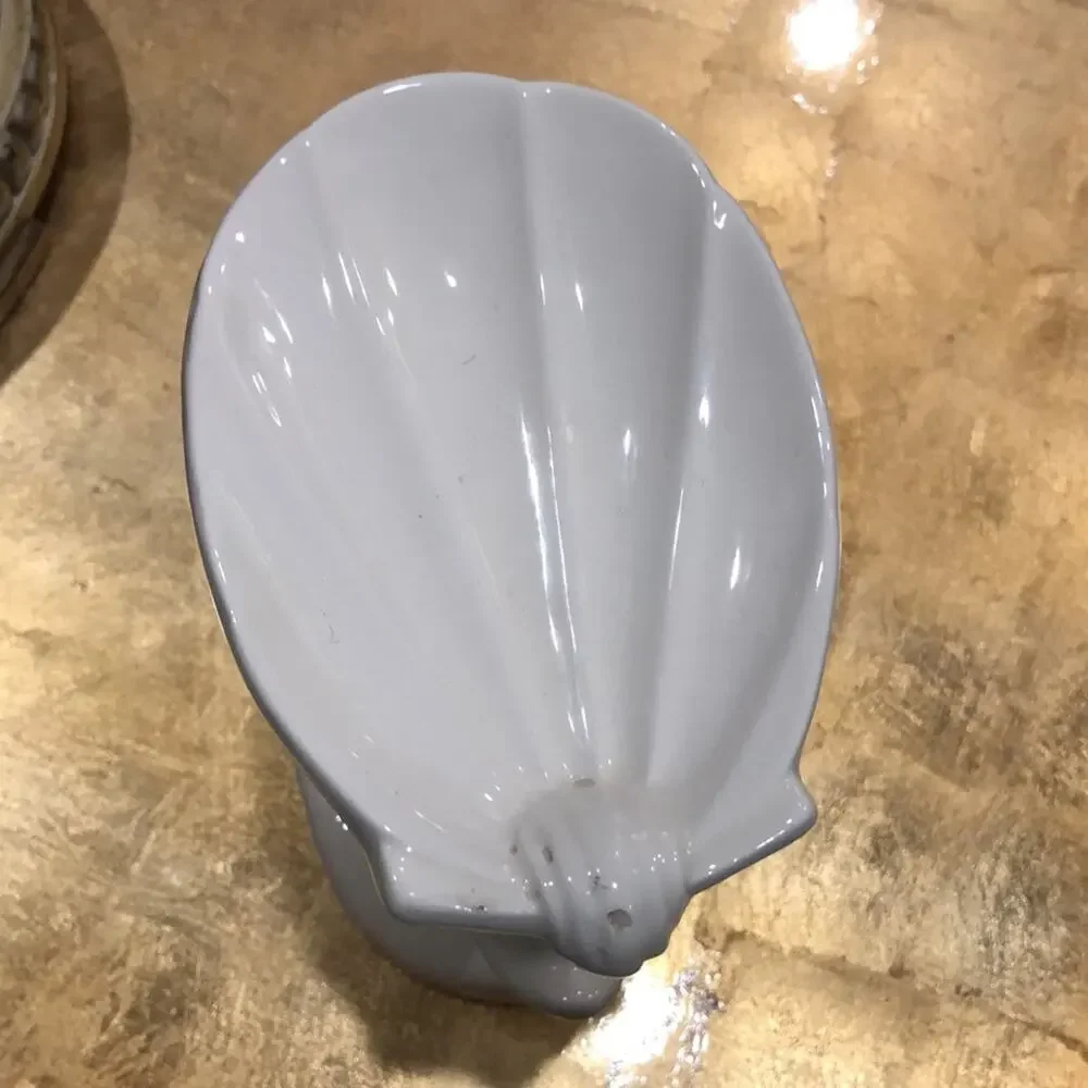Glossy White Cherub, Dolphin Ceramic Soap Dish/Sponge‎ Holder